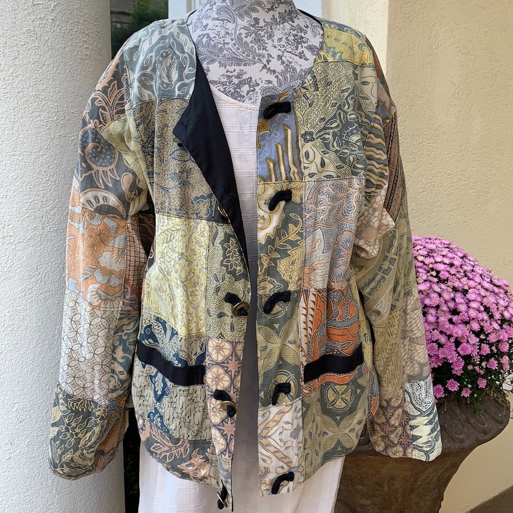 Jacket and top. sz 1 & 1x bundled for you. Great pairing just add pants!